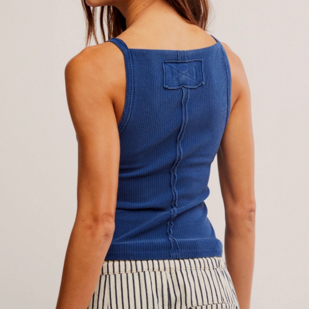We The Free Mia High Square Neck Sleeveless Tank Top in Bell Weather Navy NWOT - Picture 2 of 8